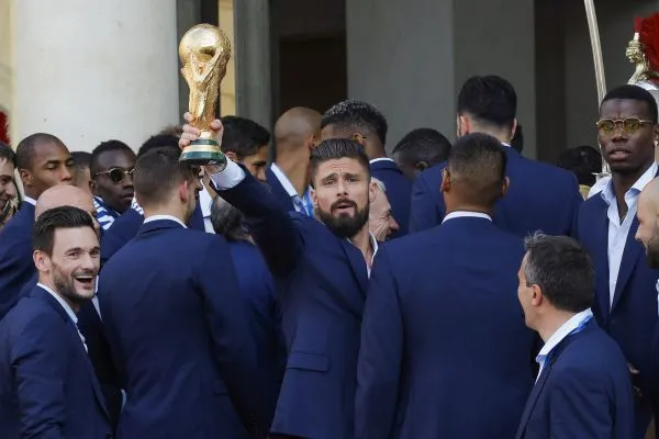 Giroud : «<span style="font-size:50%">&nbsp;</span>Un rêve de gosse<span style="font-size:50%">&nbsp;</span>»