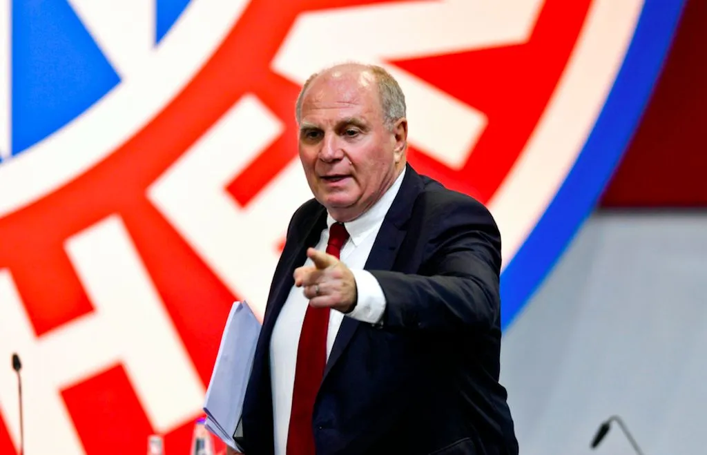 Hoeness : «<span style="font-size:50%">&nbsp;</span>Özil a joué comme une merde durant des années<span style="font-size:50%">&nbsp;</span>»