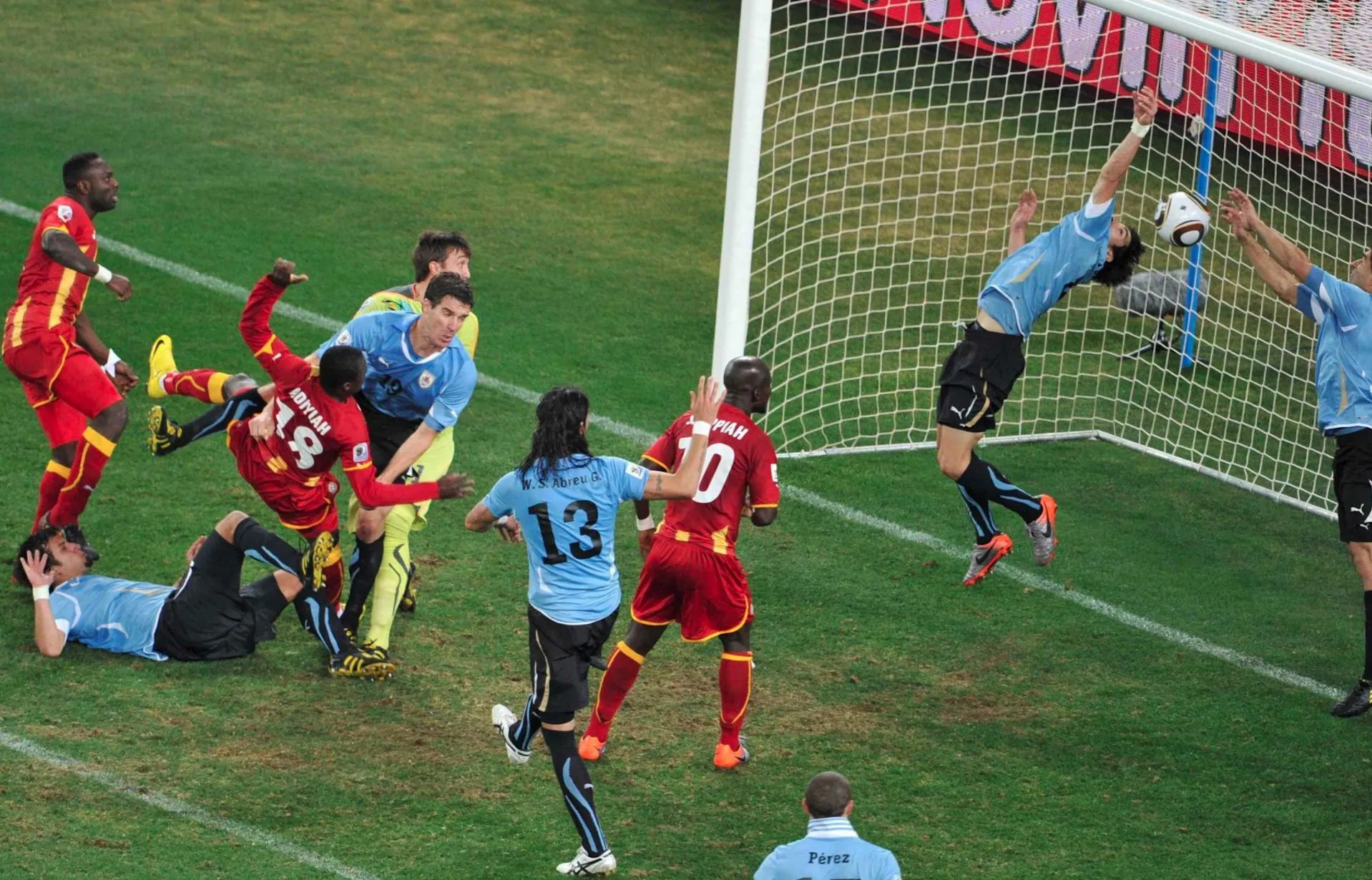 Et si Adiyiah avait marqué contre l&rsquo;Uruguay en 2010