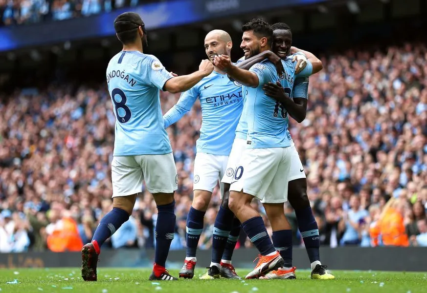 Agüero et les Citizens écrabouillent Huddersfield