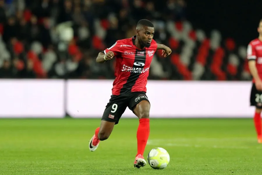 Un joueur de Guingamp contraint de mettre fin à sa carrière