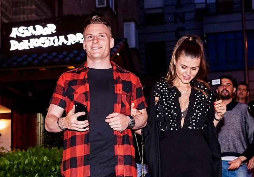 Gameiro file à Valence