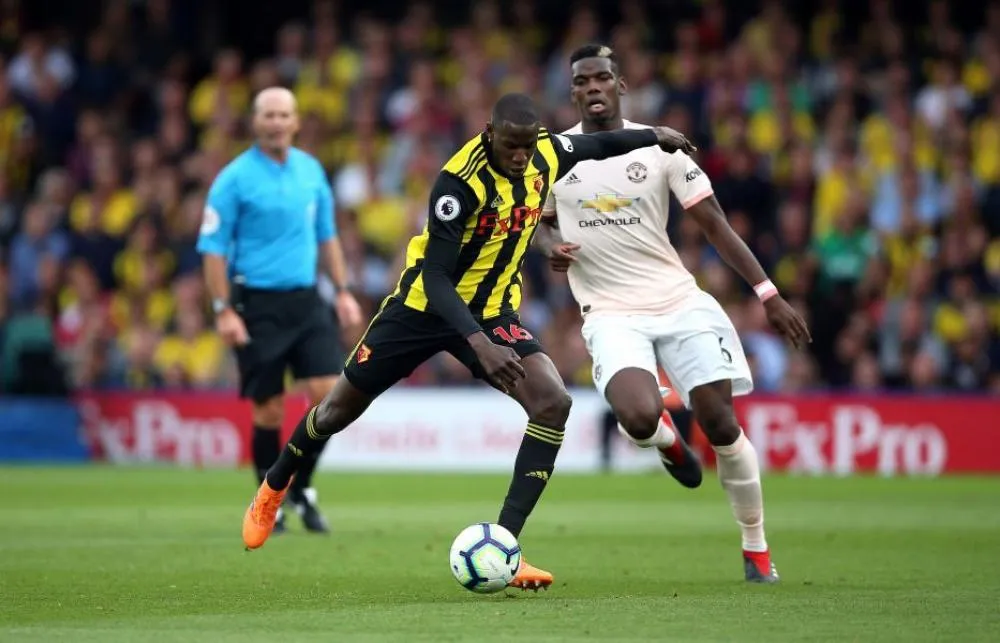 Manchester United s&rsquo;en sort de peu à Watford