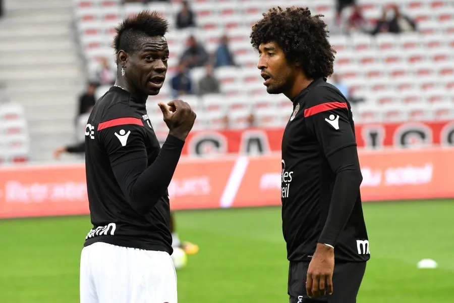 Dante se paie Balotelli