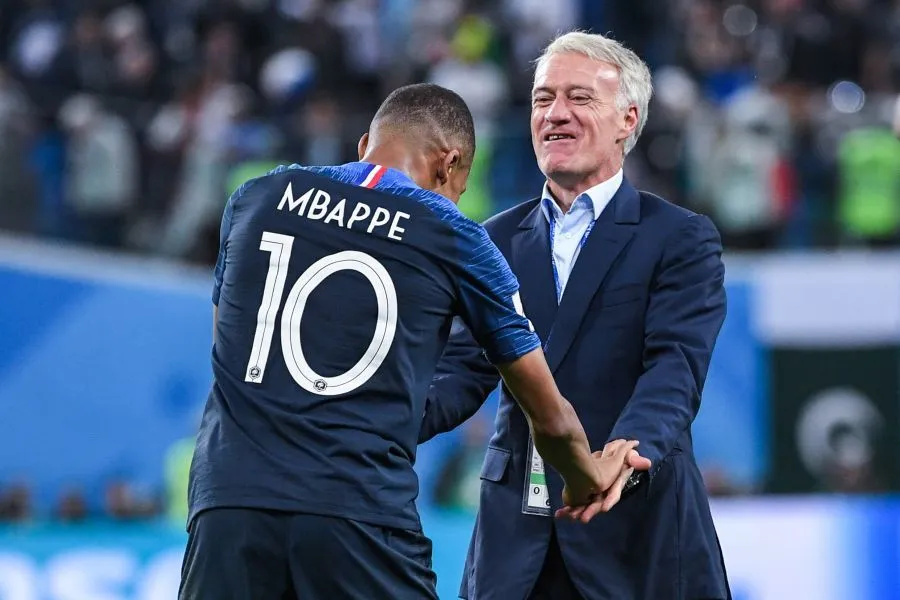 Deschamps : «<span style="font-size:50%">&nbsp;</span>Mbappé va devoir se maîtriser<span style="font-size:50%">&nbsp;</span>»