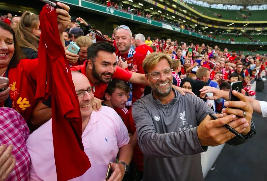 L’UE veut réguler les photos prises dans les stades