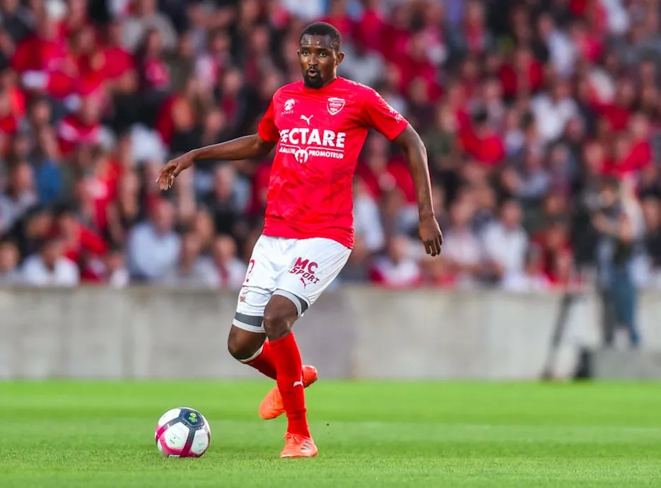 Fin de carrière pour Moustapha Diallo ?