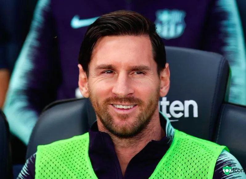 Maradona conseille à Messi d’arrêter définitivement la sélection