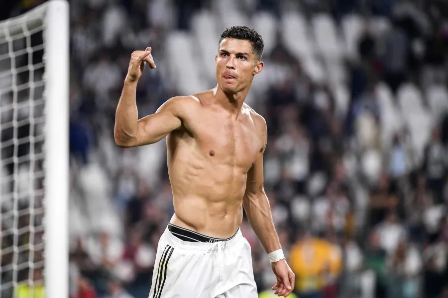 Ronaldo disparaît du site EA Sports