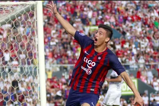 Fernando Ovelar : 14 ans, toujours puceau