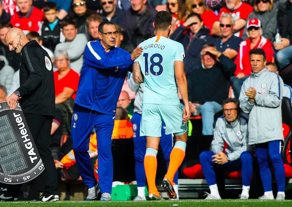 Au tour de Sarri de défendre Giroud