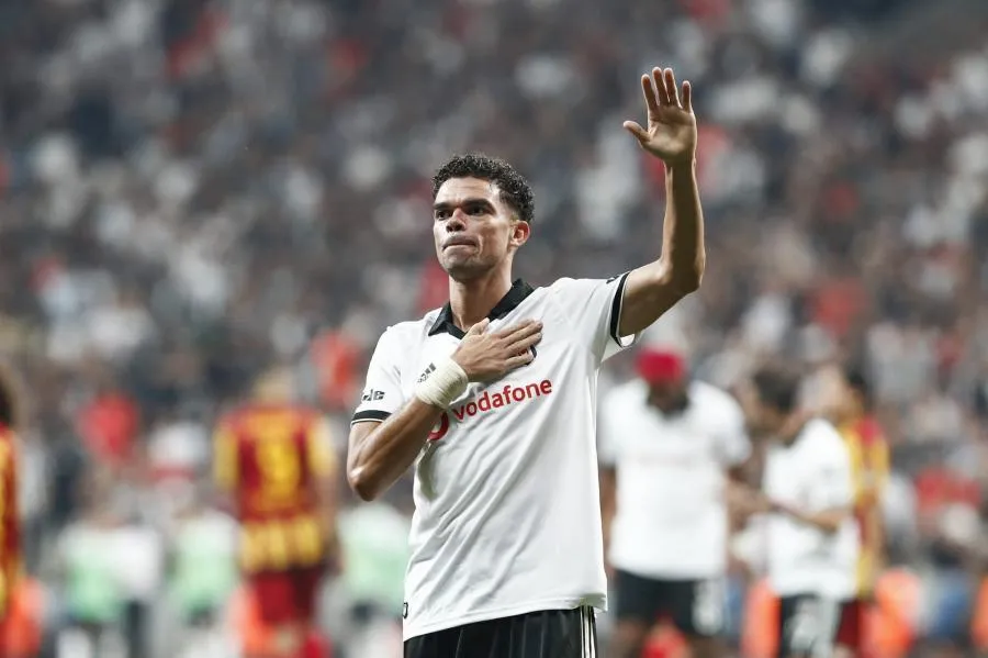 Pepe quitte Beşiktaş sur un geste de classe