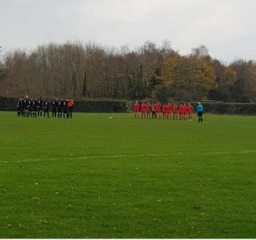 Un club irlandais invente la mort d&rsquo;un de ses joueurs pour éviter un forfait