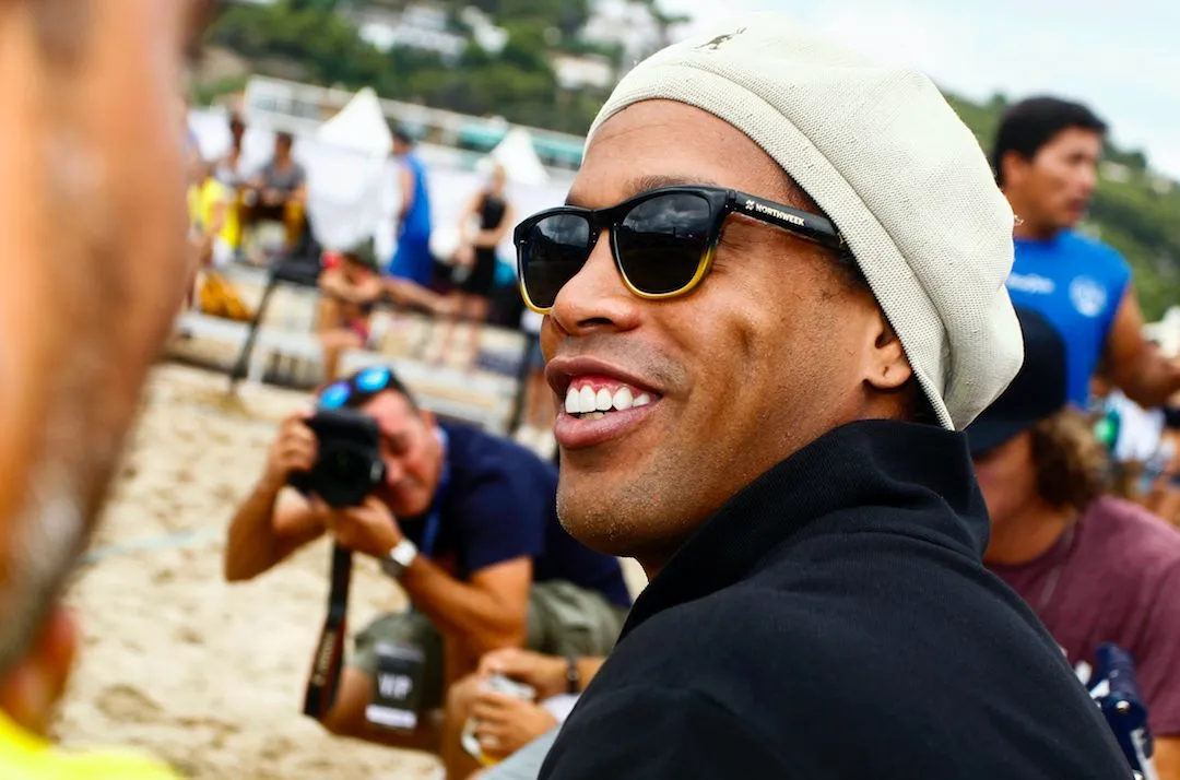 Ronaldinho interdit de quitter le territoire brésilien