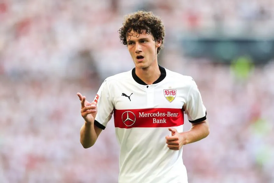 Une approche du Barça pour Pavard ?