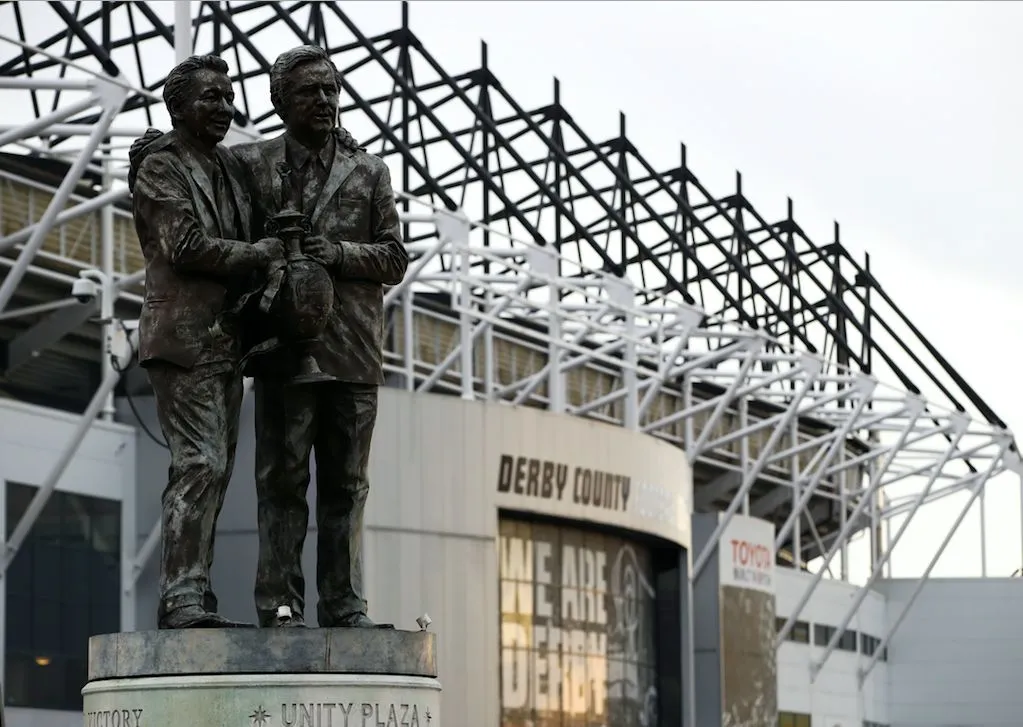 Un espion de Leeds interpellé à l’entraînement de Derby County