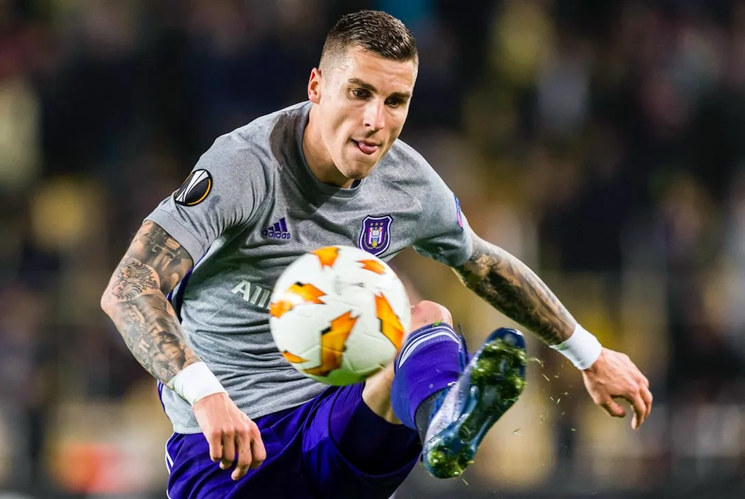 Une photo de son pénis et des menaces : Vranješ dérape encore