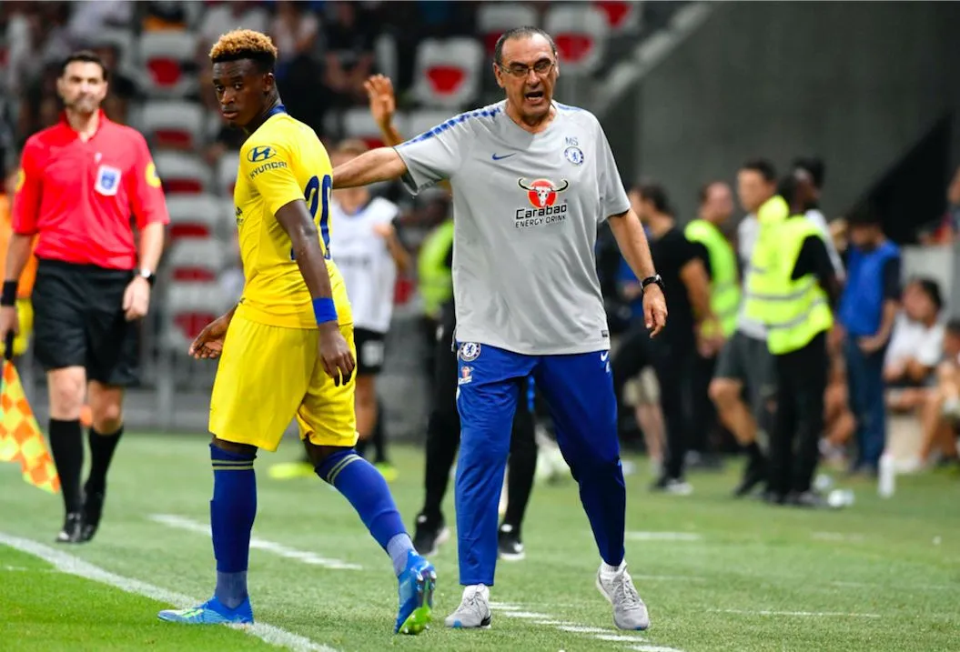 Sarri ferme la porte à un départ de Callum Hudson-Odoi