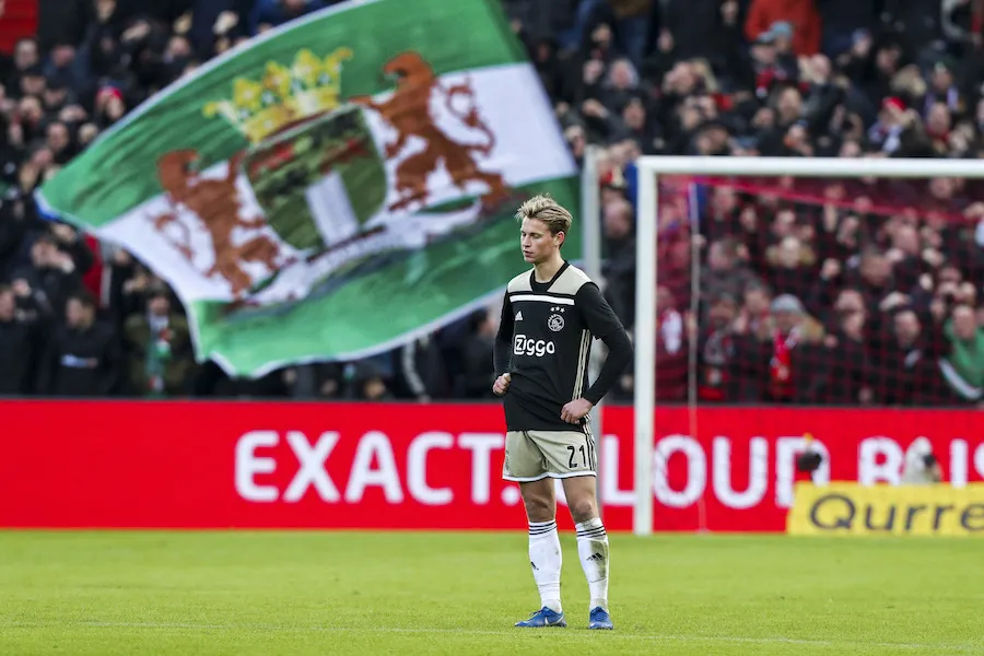 Bosz : «<span style="font-size:50%">&nbsp;</span>De Jong ? Peur qu&rsquo;il lui arrive la même chose qu&rsquo;à Maradona<span style="font-size:50%">&nbsp;</span>»