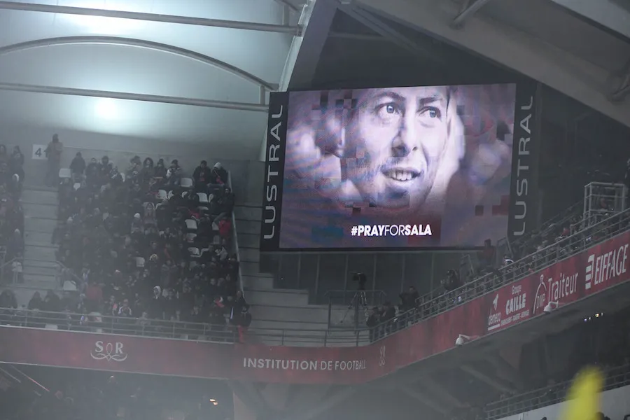 Sala : Début des recherches sous-marines