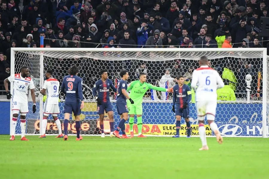Les promesses de Lyon, les faiblesses de Paris