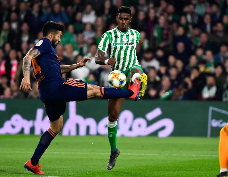 Valence s&rsquo;arrache et tient la corde contre le Betis