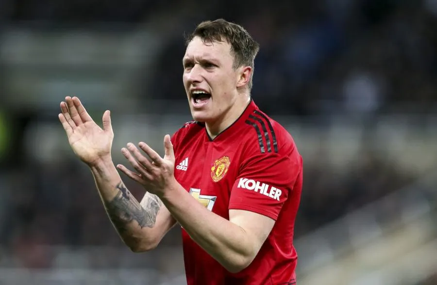 Phil Jones a prolongé avec Manchester United