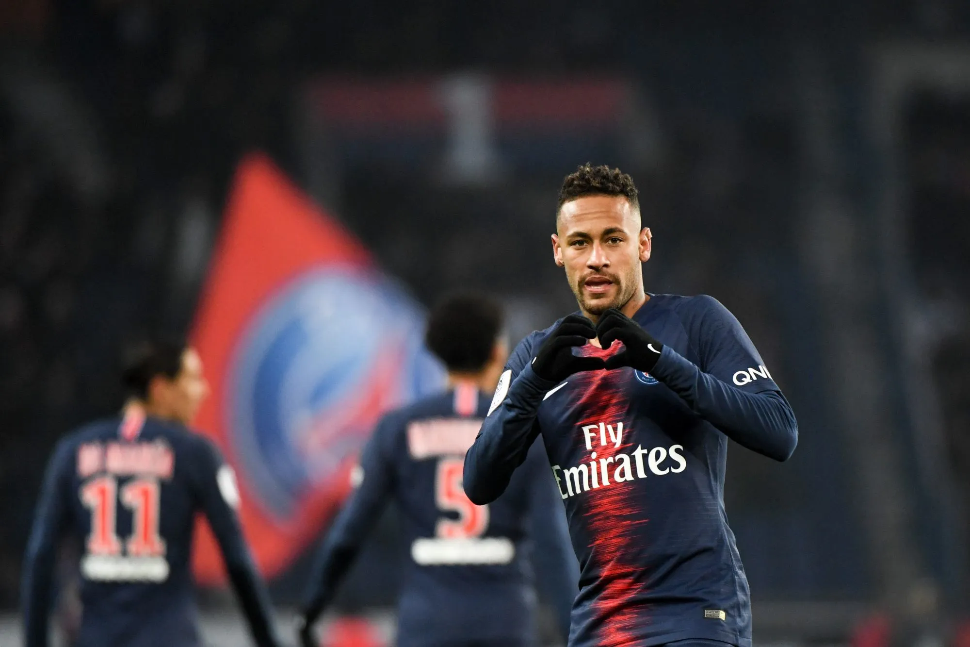 Paris se venge… neuf fois !