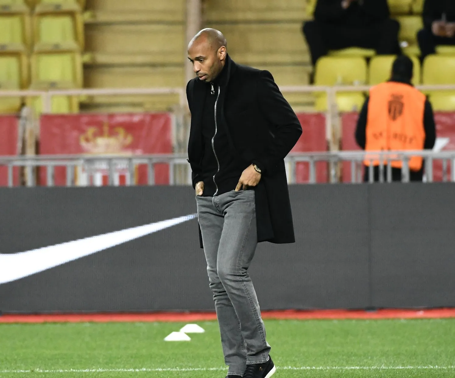 Des joueurs monégasques écartés du groupe par Thierry Henry