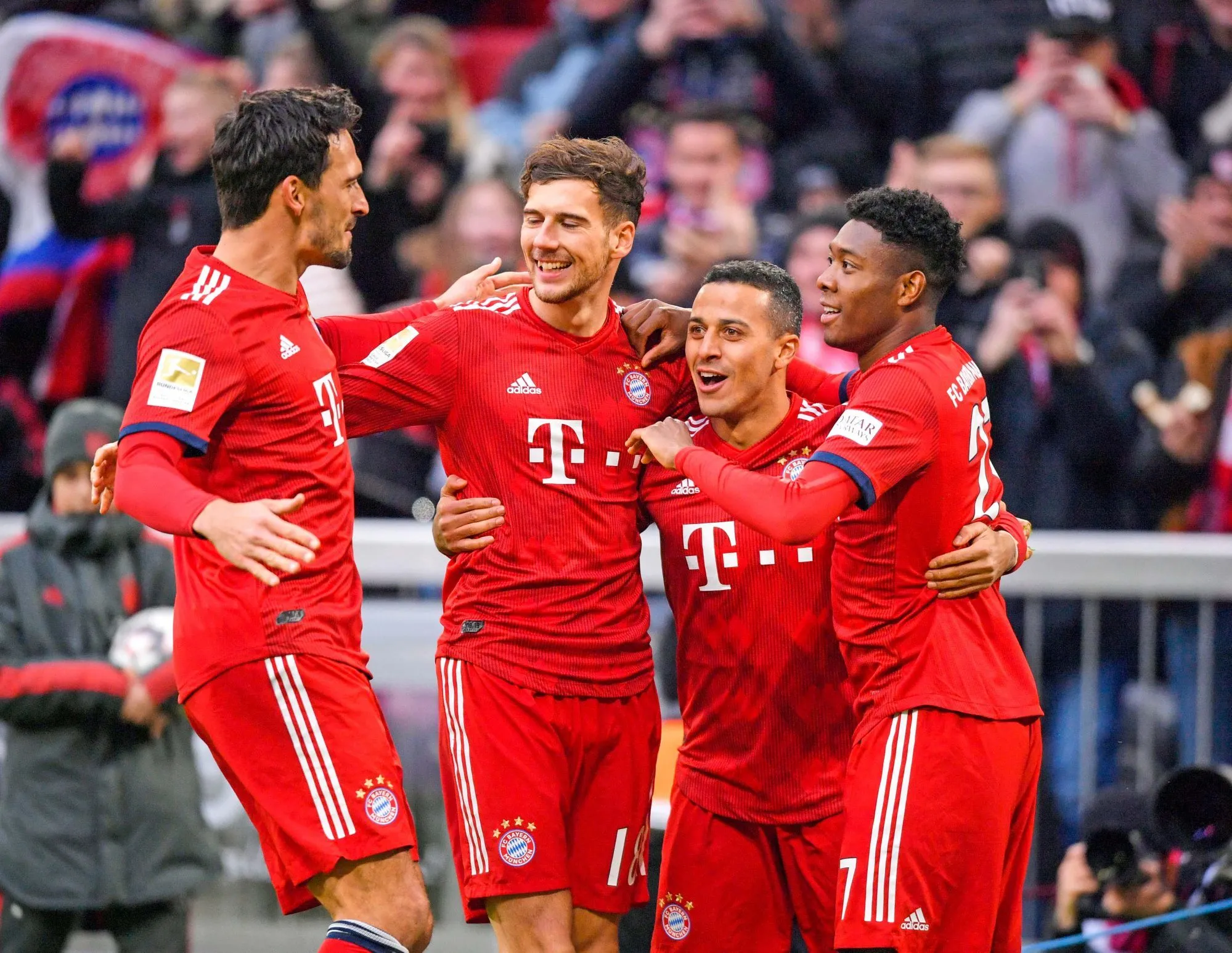 Le Bayern ne lâche pas Dortmund