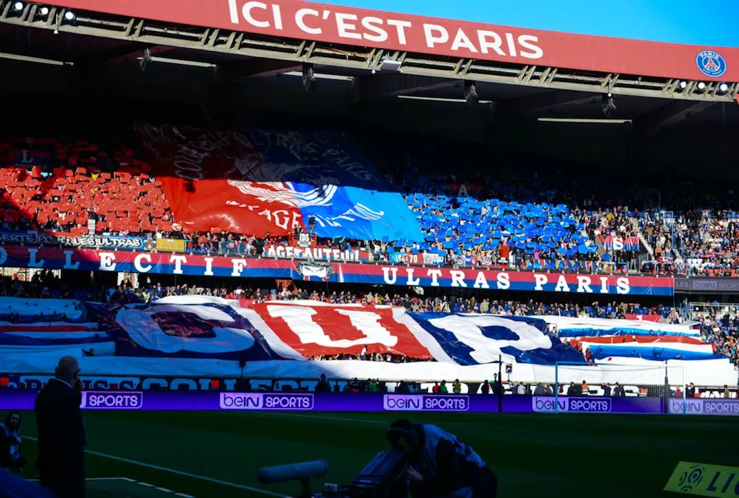 Les supporters du PSG et de Toulon se rendent hommage