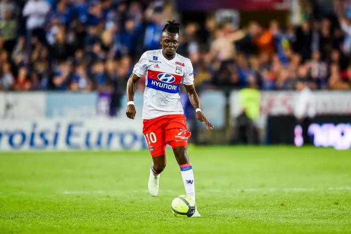 Pronostic Strasbourg Lyon : Analyse, prono et cotes du match de Ligue 1