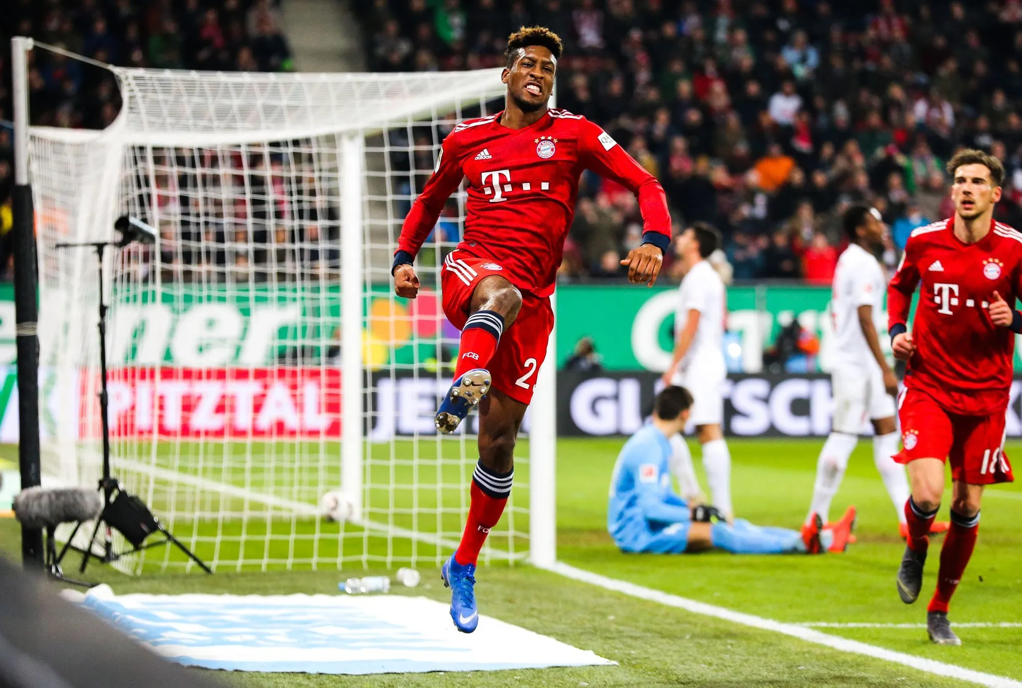 Victoire folle du Bayern Munich à Augsbourg