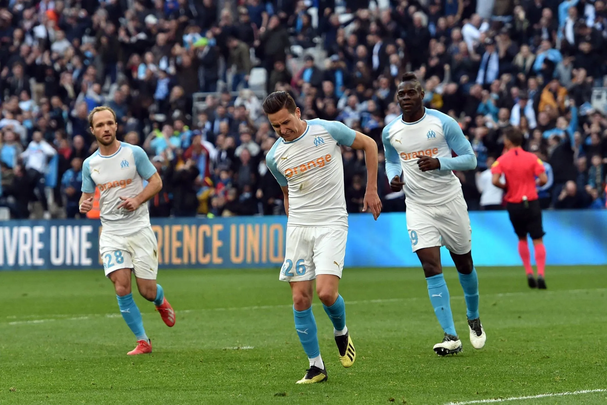 La célébration boiteuse de Thauvin et Balotelli