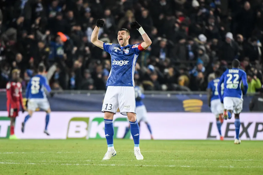 Strasbourg, en hissant les voix