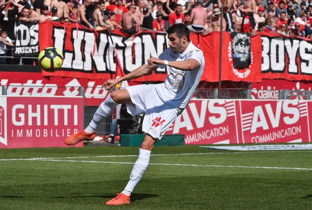 Caen retrouve la victoire, Dijon nouvelle lanterne rouge