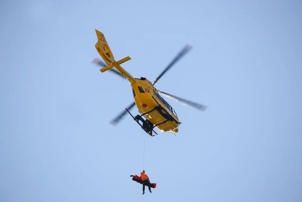 Un amateur italien se fait enlever par un hélicoptère en plein match