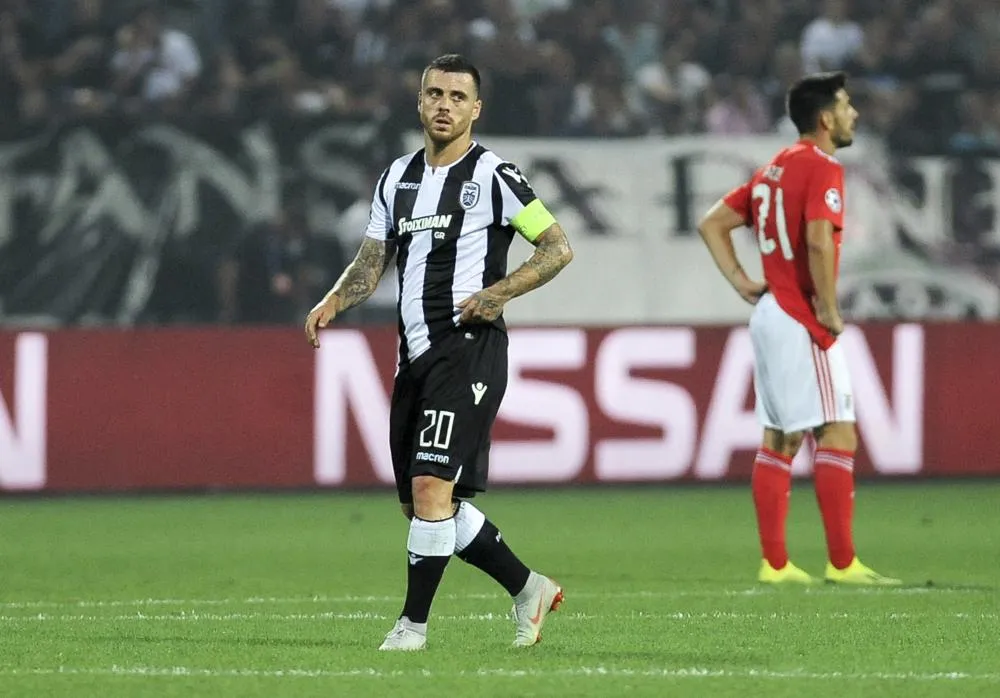 Le PAOK fait entrer son capitaine blessé pour célébrer le titre