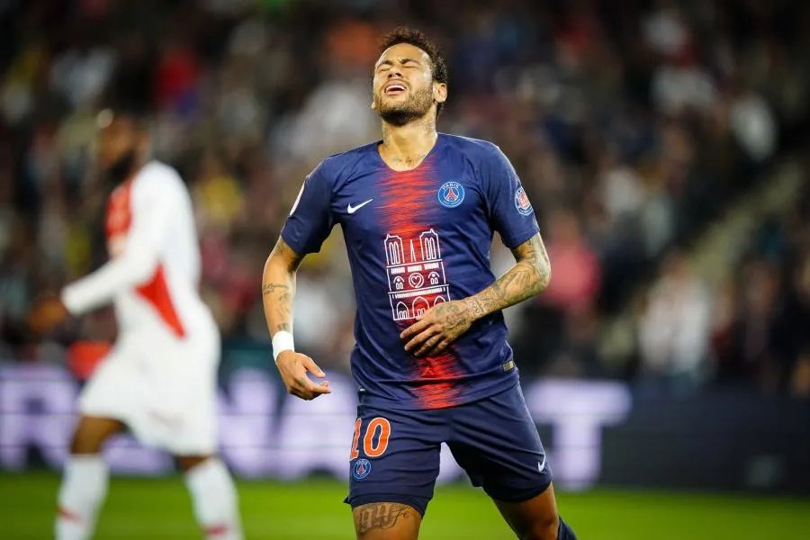 Neymar prend trois matchs de suspension en C1 pour ses insultes après PSG-MU