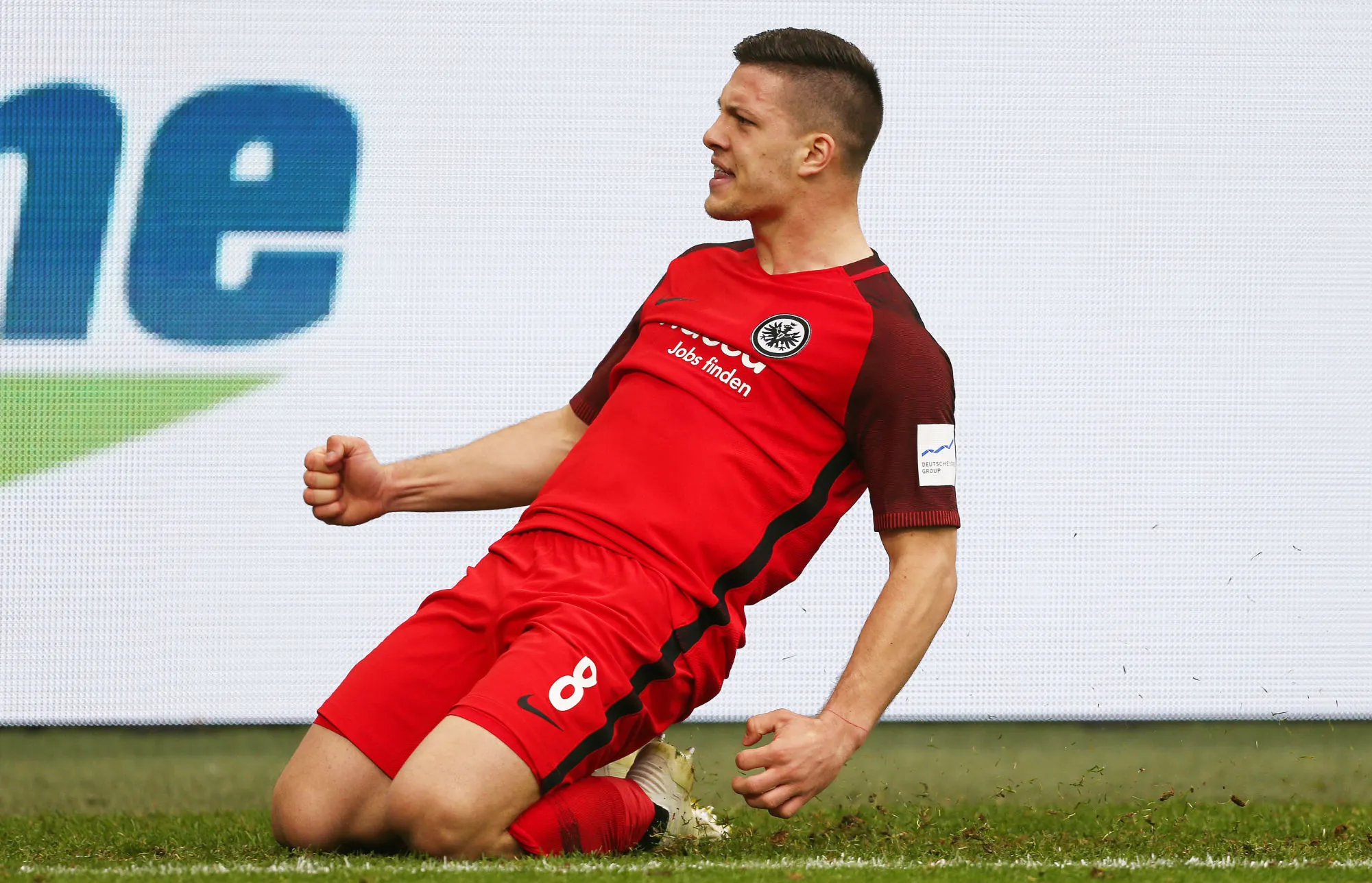 Francfort lève l’option d’achat de Luka Jović