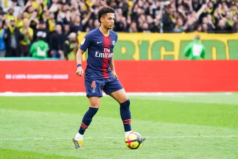 Le PSG prend plus souvent des buts quand Kehrer joue