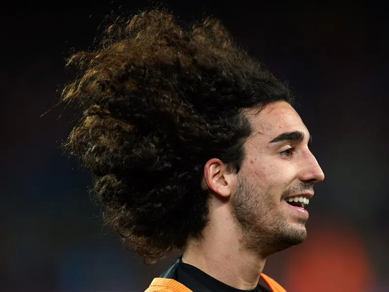 Cucurella reste à Eibar… pour être vendu au Barça ?