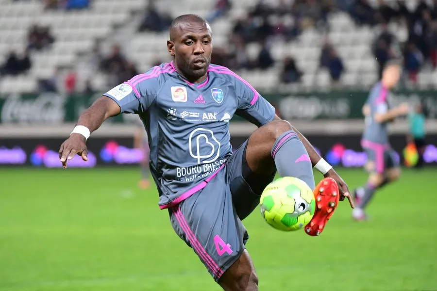 Il annonce être le nouveau sélectionneur de la Centrafrique, la Fédération dément