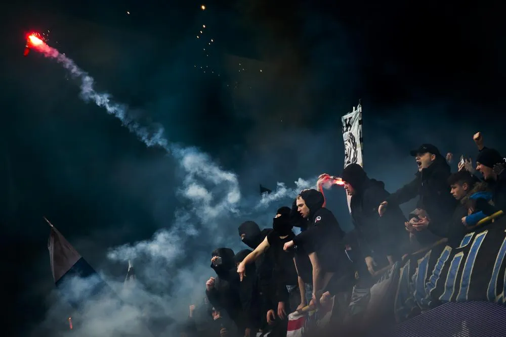 Pas de sanction pour les chants brugeois sur les juifs et les gays