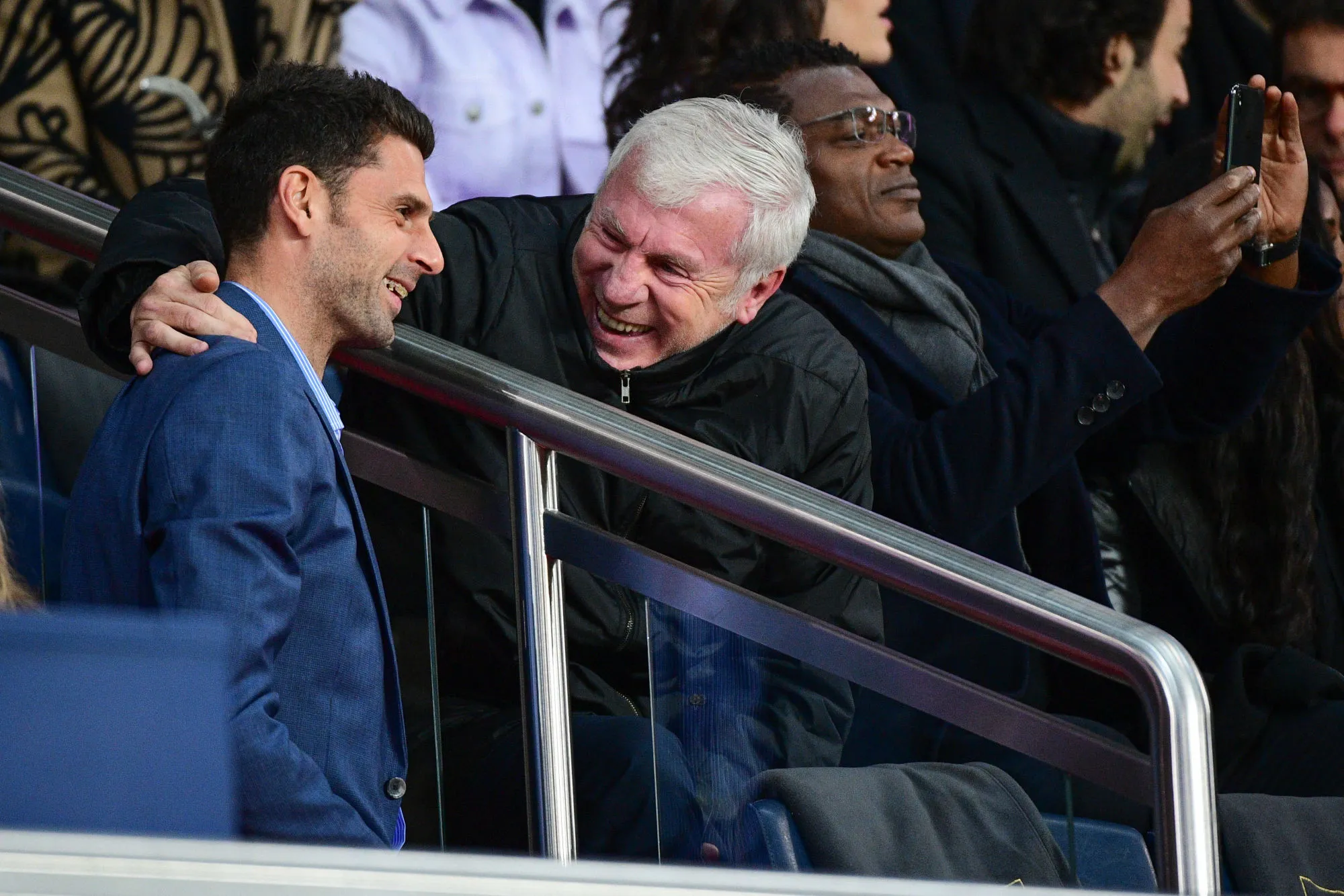 Luis Fernandez aimerait revenir au PSG