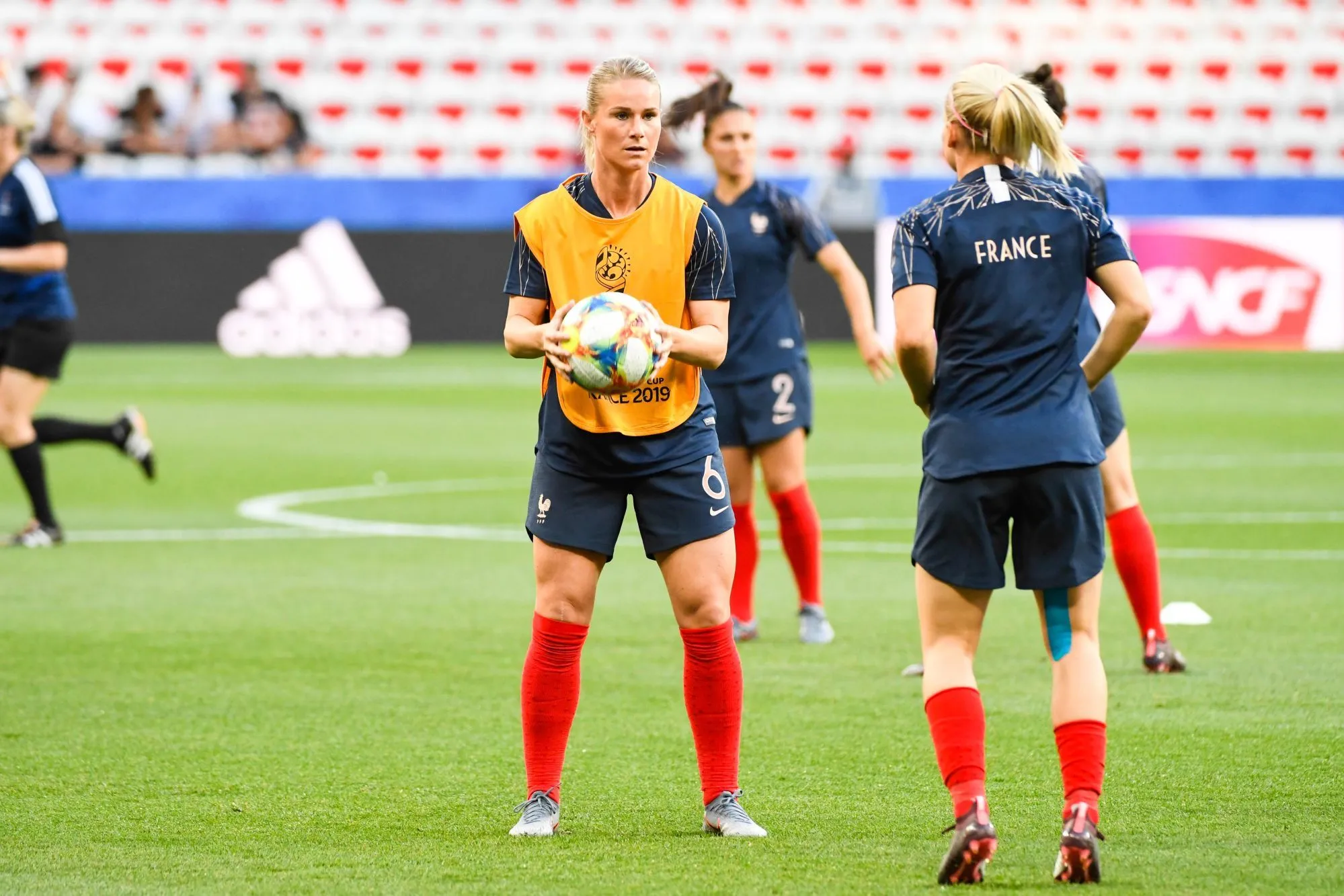 David Mounivong : «<span style="font-size:50%">&nbsp;</span>On a même eu une balle de 1-0 contre les Bleues !<span style="font-size:50%">&nbsp;</span>»