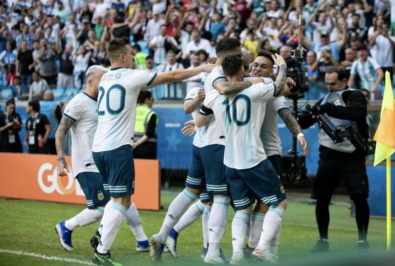 L’Argentine sauve sa peau face au Qatar