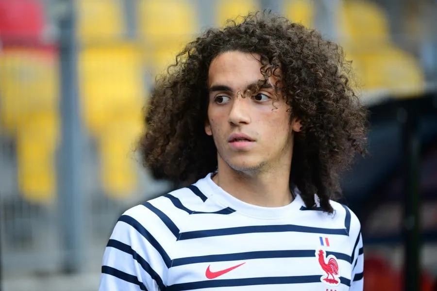 Guendouzi s&rsquo;autoproclame plus belle coiffure de Premier League