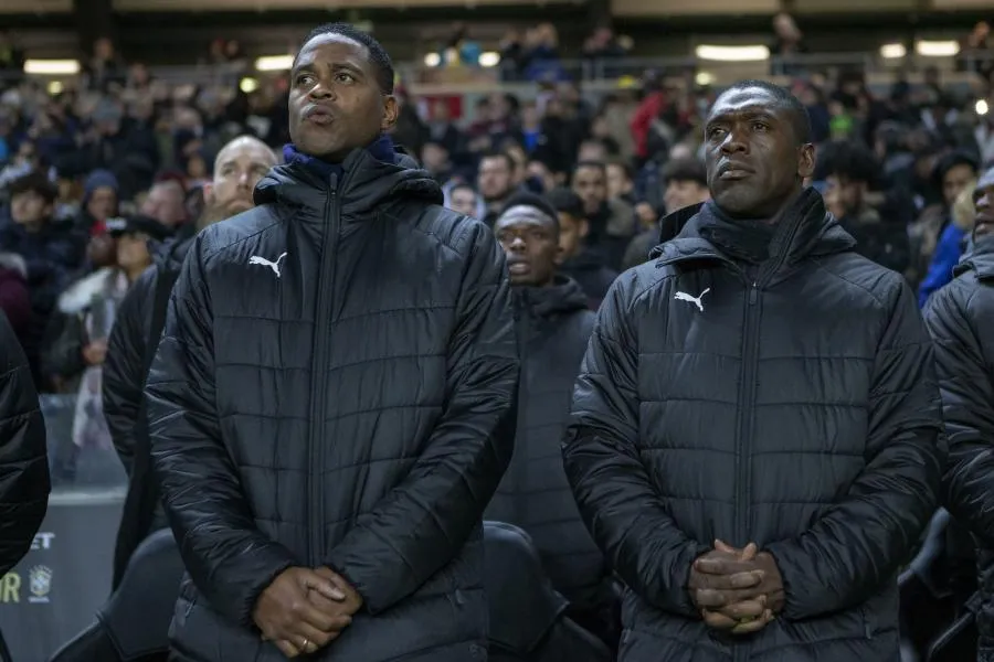 Le Cameroun se sépare de Seedorf et Kluivert
