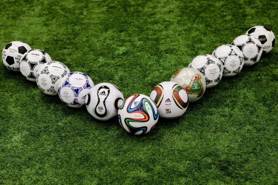 La Serie C dévoile son ballon vintage